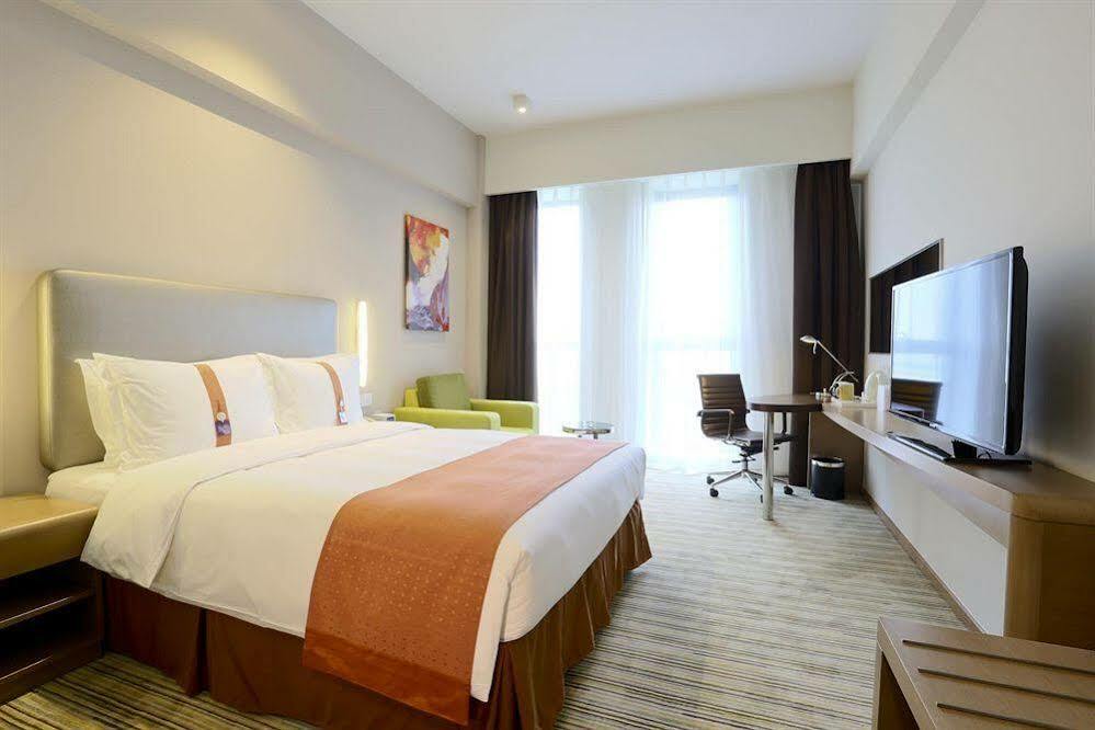 Holiday Inn Express Shanghai Gongkang By Ihg Экстерьер фото